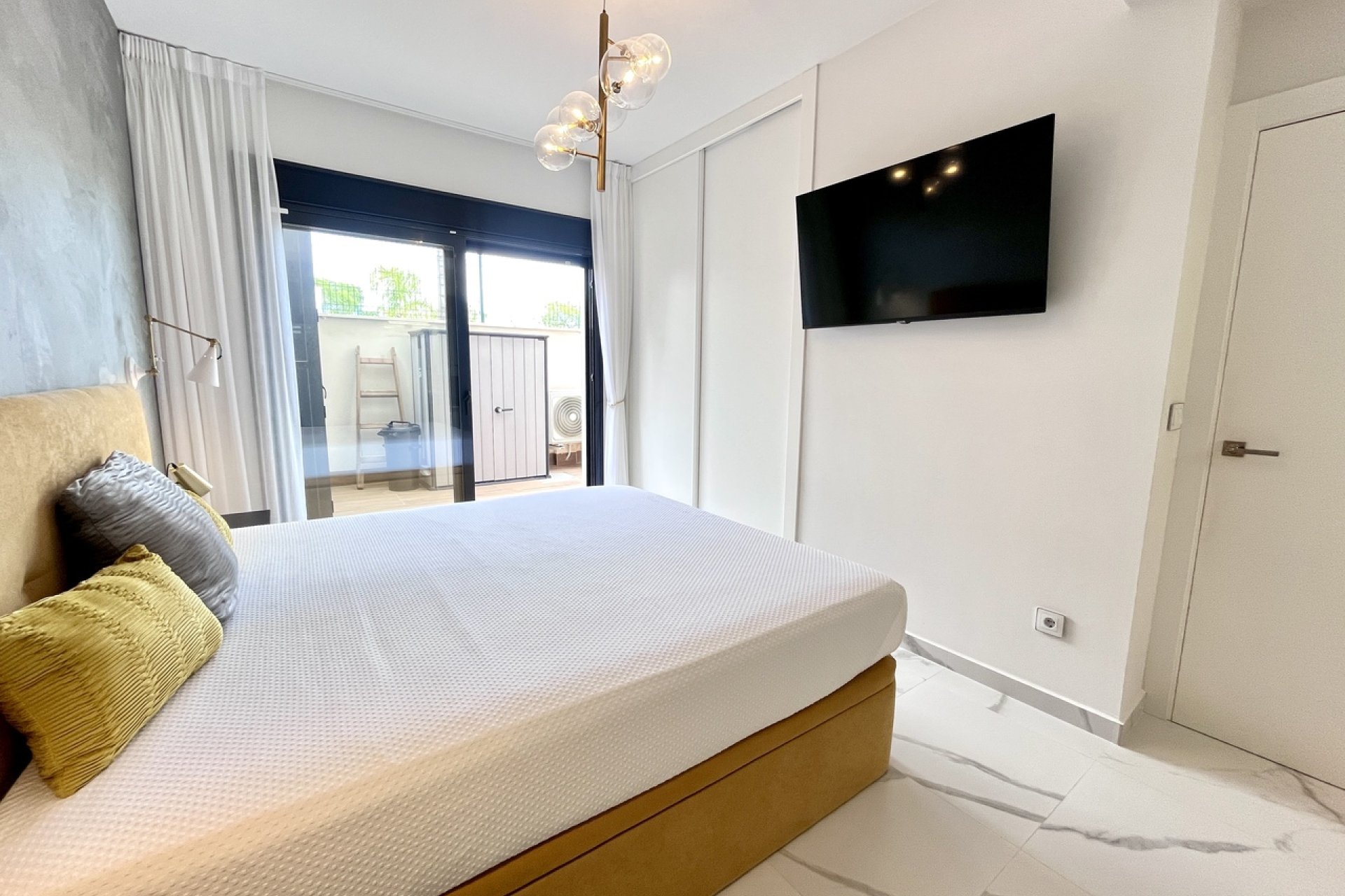 Reventa - Apartamento - San Miguel de Salinas