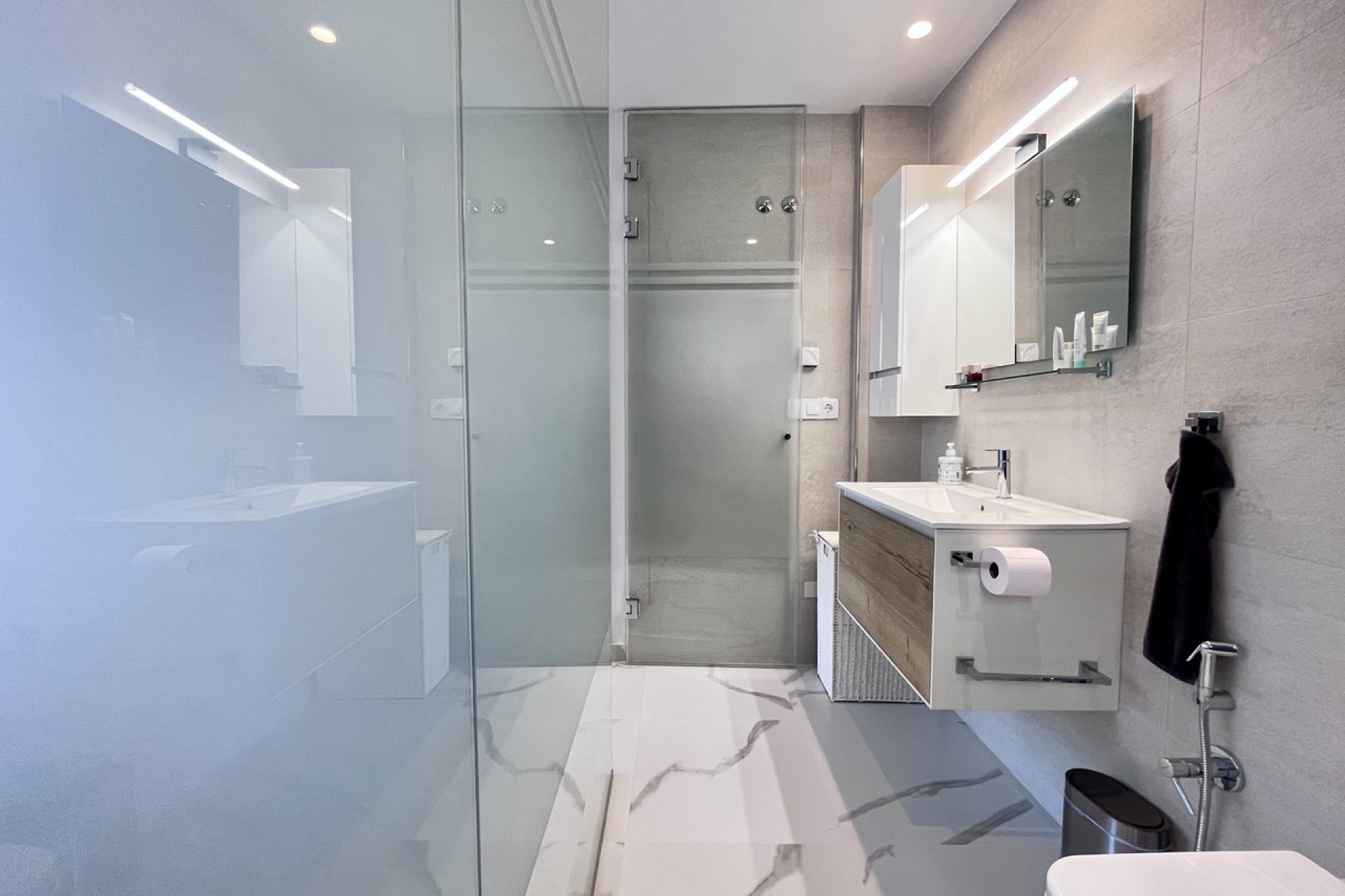 Reventa - Apartamento - San Miguel de Salinas