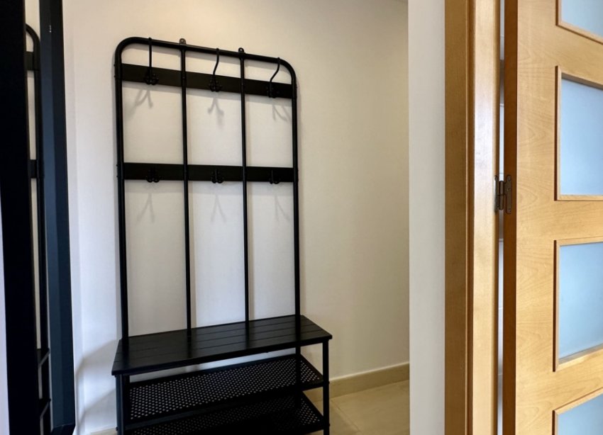 Reventa - Apartamento - San Miguel de Salinas