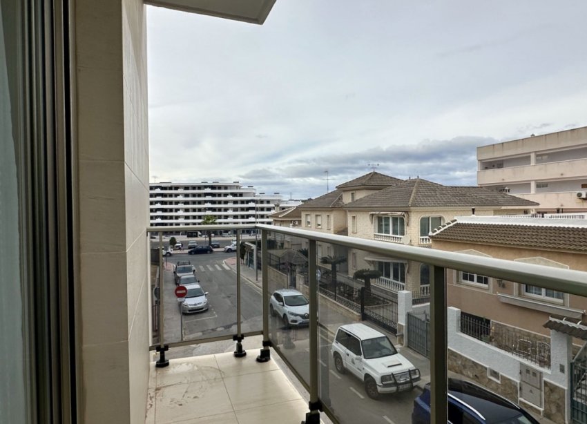 Reventa - Apartamento - San Miguel de Salinas