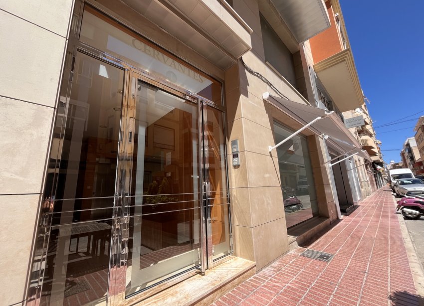 Reventa - Apartamento - Santa Pola