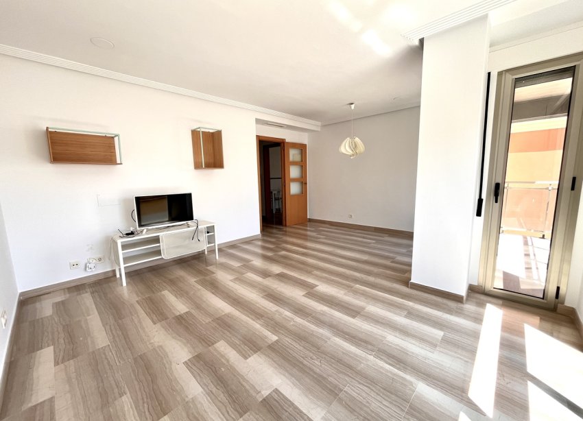 Reventa - Apartamento - Santa Pola