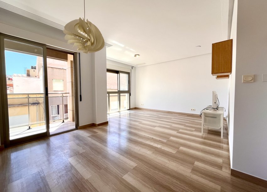 Reventa - Apartamento - Santa Pola