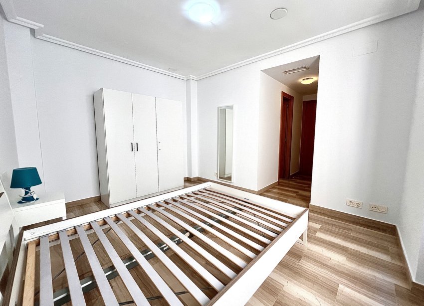 Reventa - Apartamento - Santa Pola