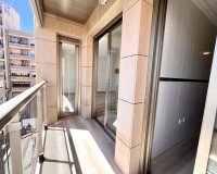 Reventa - Apartamento - Santa Pola