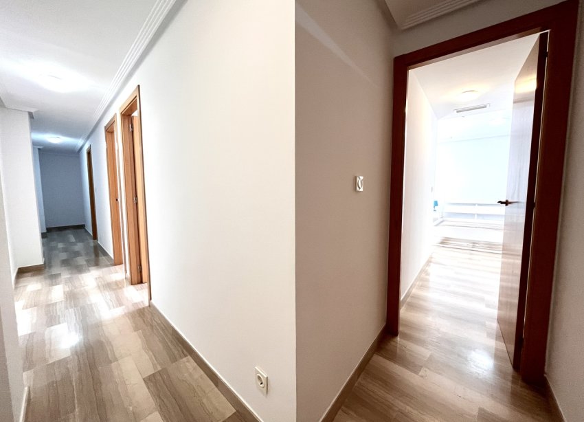 Reventa - Apartamento - Santa Pola