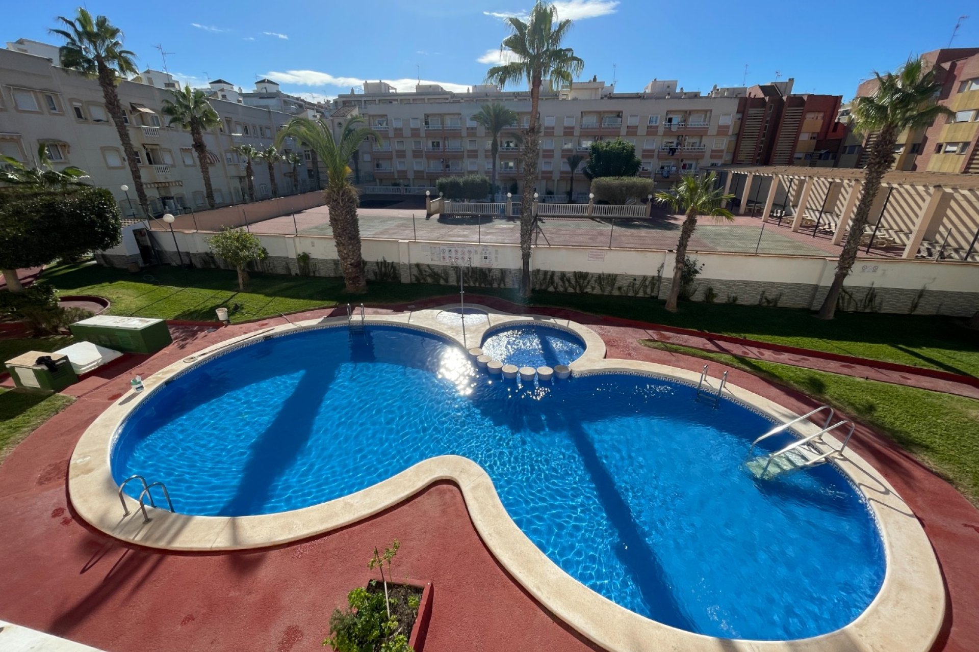 Reventa - Apartamento - Torrevieia - Comunidad Valenciana