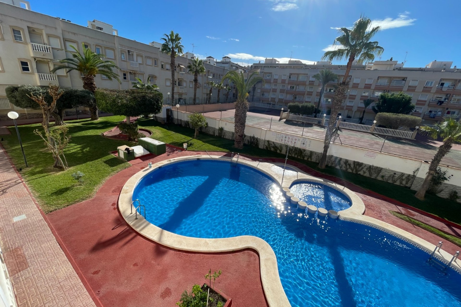 Reventa - Apartamento - Torrevieia - Comunidad Valenciana