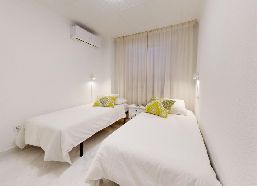 Reventa - Apartamento - Torrevieja - Acequion