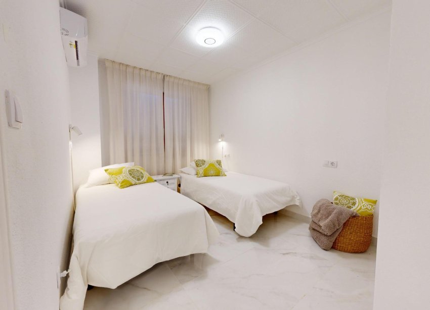 Reventa - Apartamento - Torrevieja - Acequion