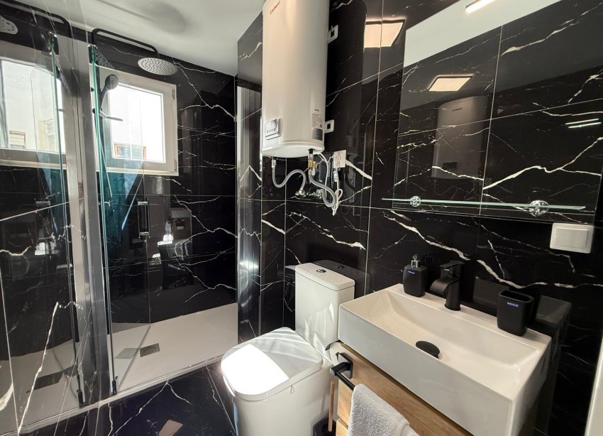 Reventa - Apartamento - Torrevieja - Acequion