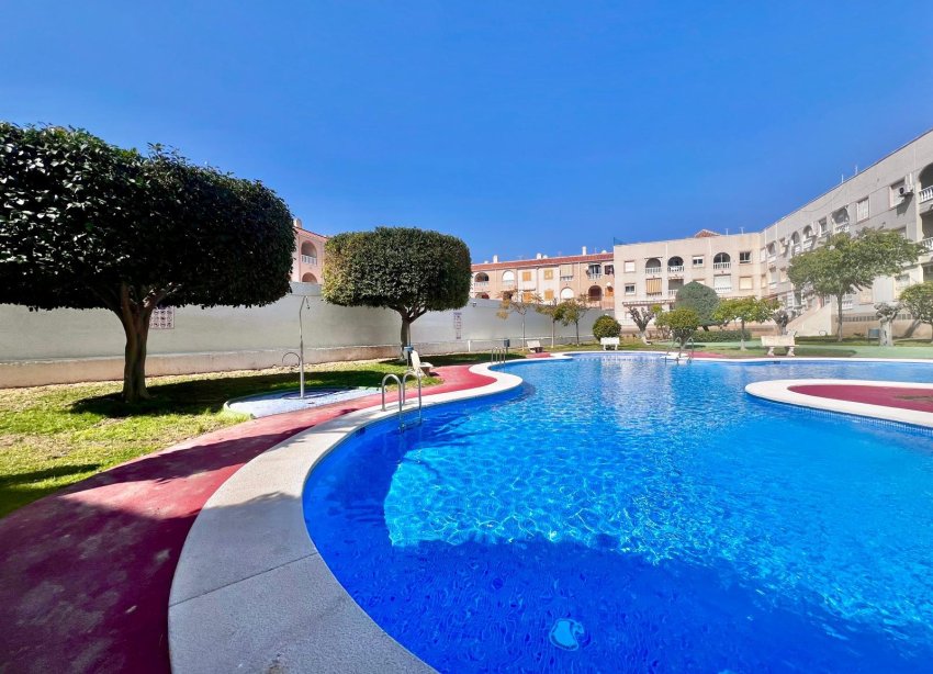 Reventa - Apartamento - Torrevieja - Acequion