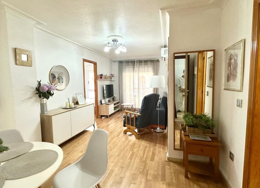 Reventa - Apartamento - Torrevieja - Acequion