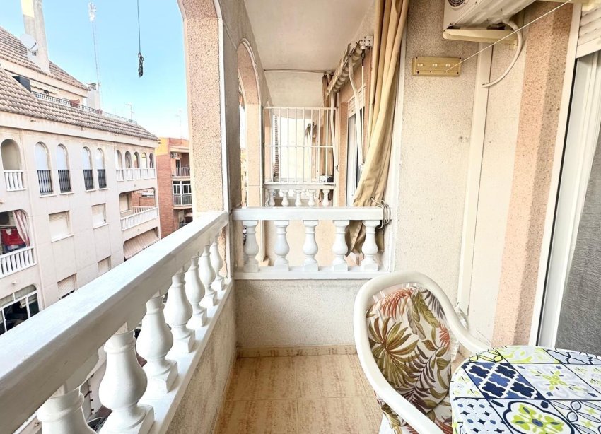 Reventa - Apartamento - Torrevieja - Acequion