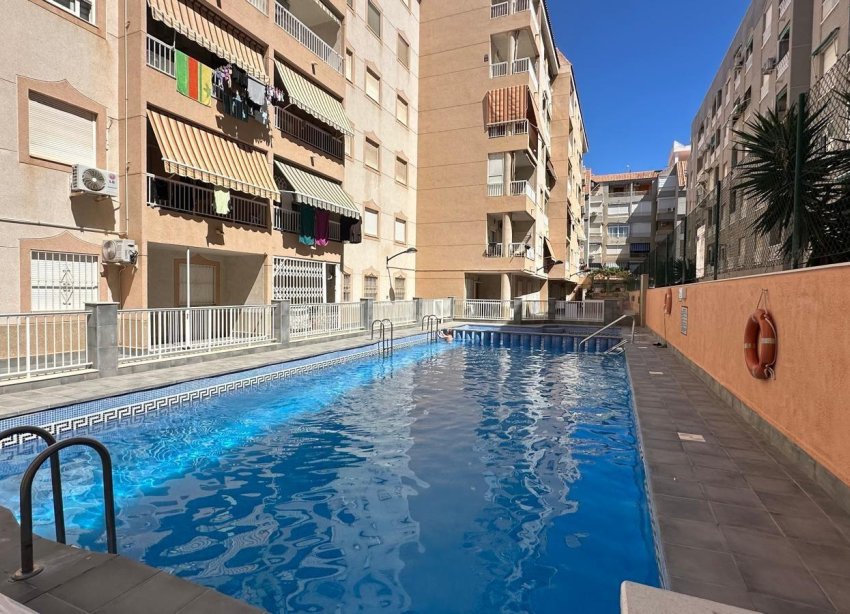 Reventa - Apartamento - Torrevieja - Acequion