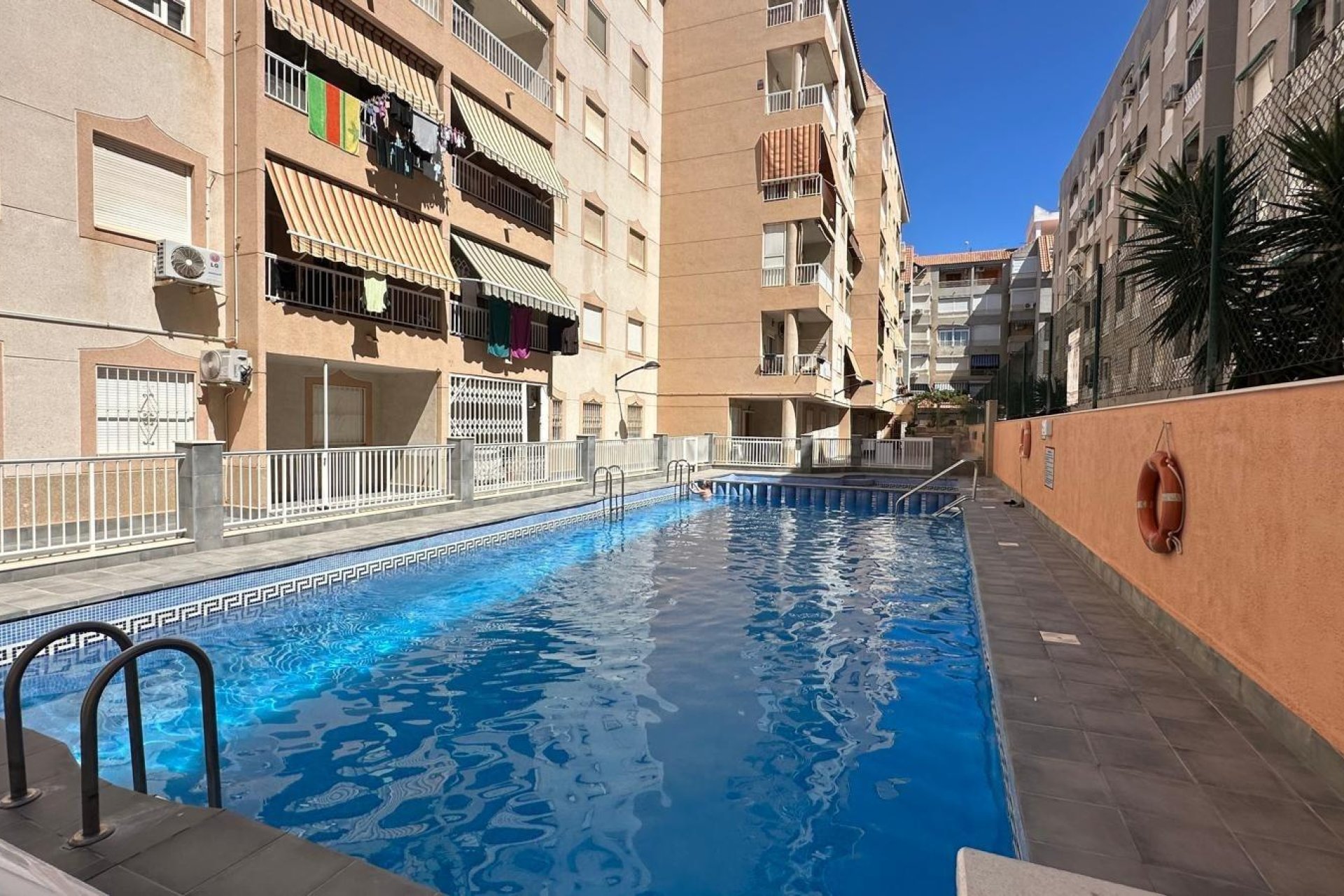 Reventa - Apartamento - Torrevieja - Acequion