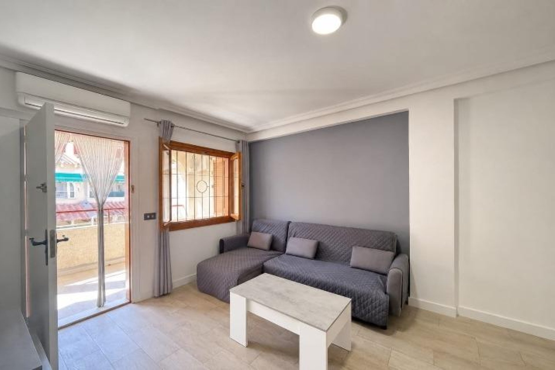 Reventa - Apartamento - Torrevieja - Acequion