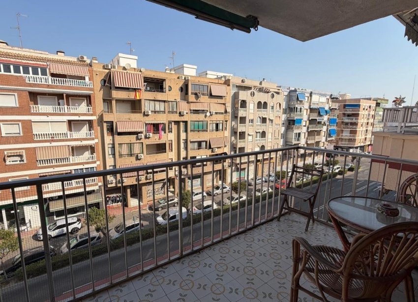 Reventa - Apartamento - Torrevieja - Acequion