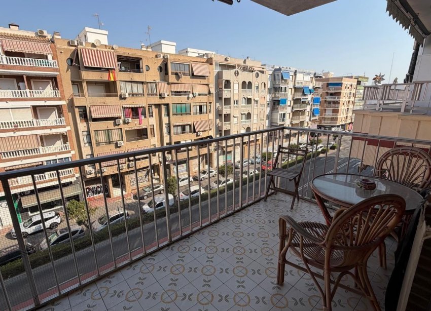 Reventa - Apartamento - Torrevieja - Acequion