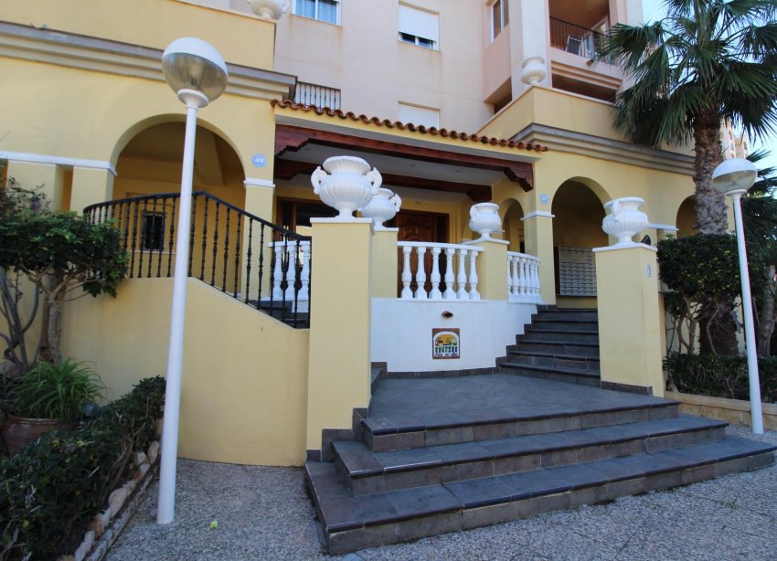 Reventa - Apartamento - Torrevieja - Aldea del mar