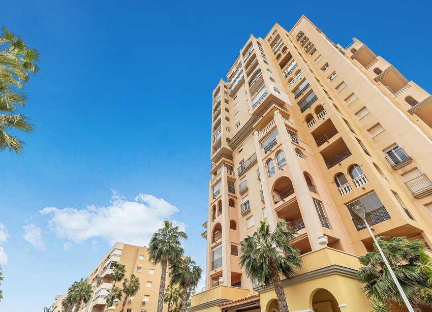 Reventa - Apartamento - Torrevieja - Aldea del mar