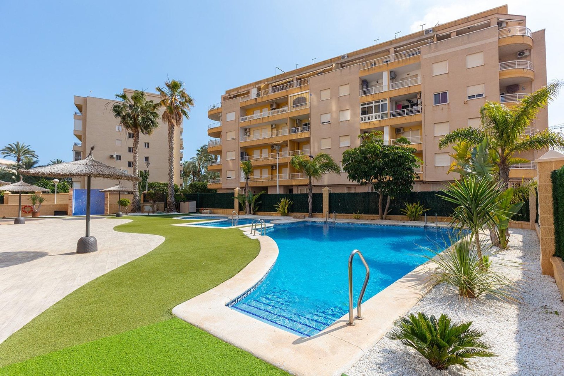 Reventa - Apartamento - Torrevieja - Aldea del mar