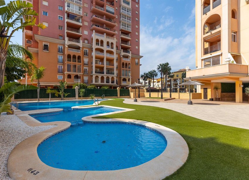 Reventa - Apartamento - Torrevieja - Aldea del mar