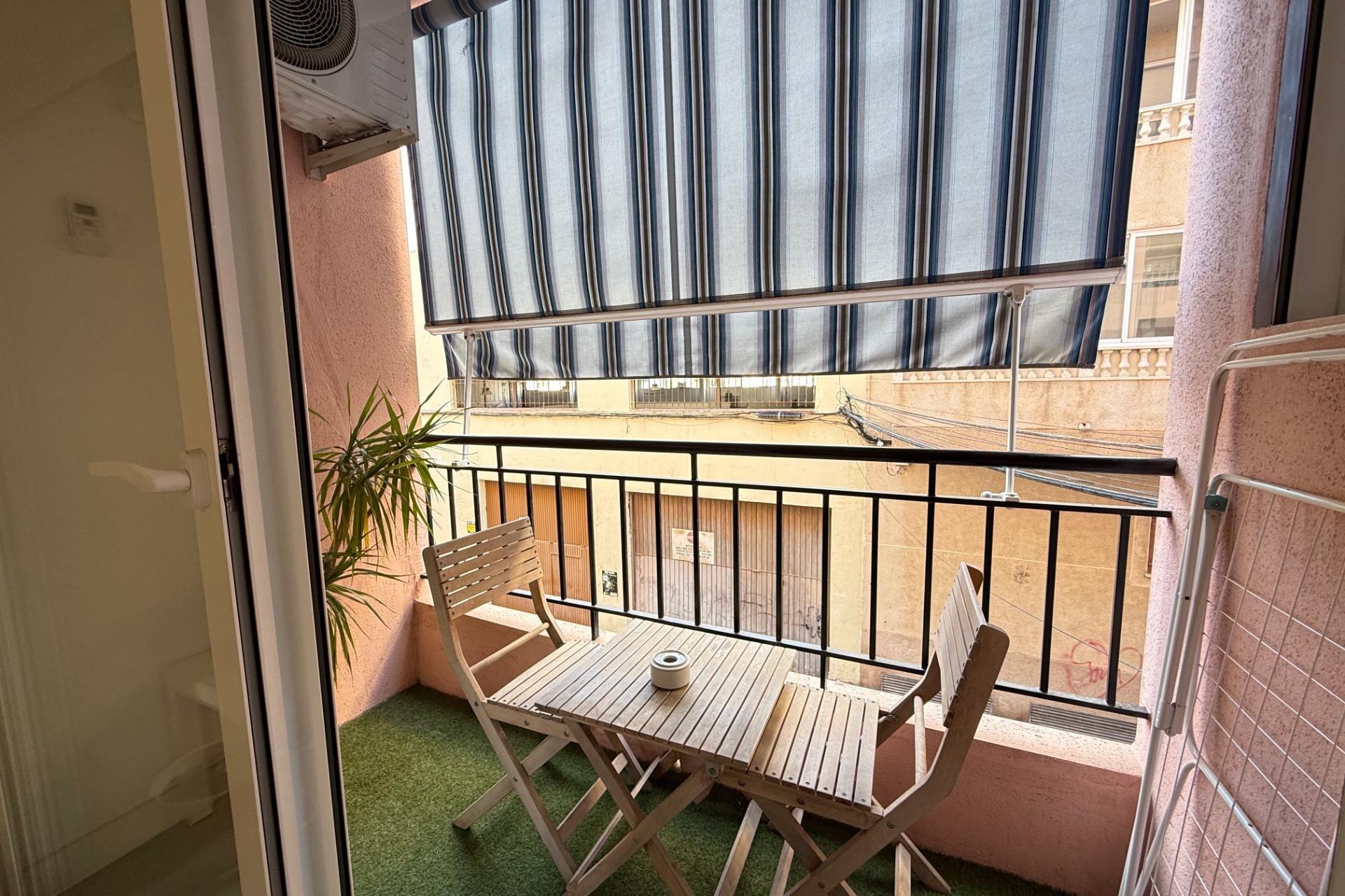 Reventa - Apartamento - Torrevieja - Antonio Machado