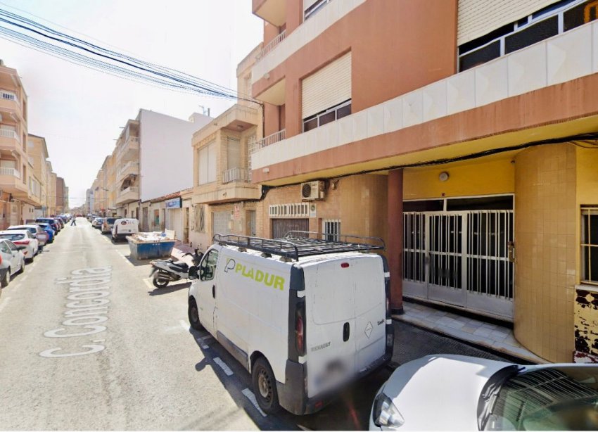 Reventa - Apartamento - Torrevieja Centro - Torrevieja