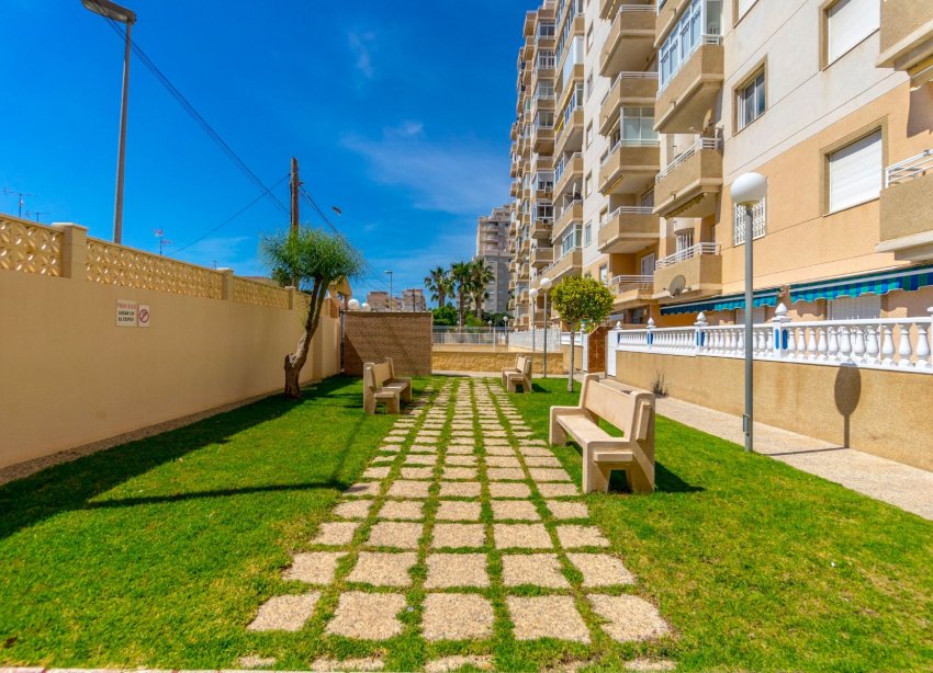 Reventa - Apartamento - Torrevieja - Centro