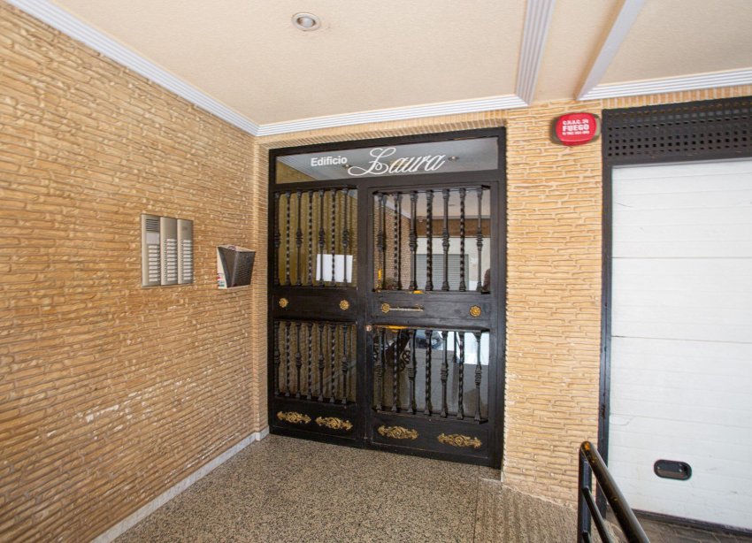 Reventa - Apartamento - Torrevieja - Centro