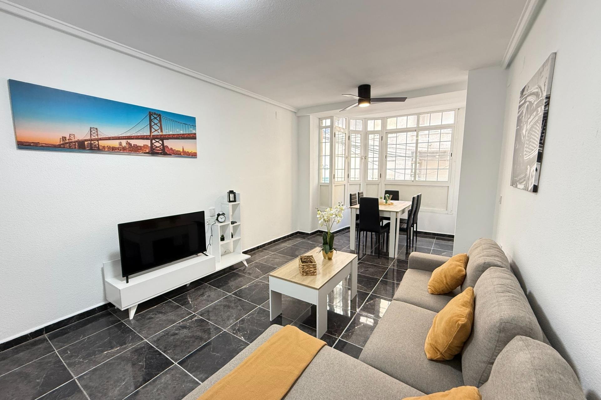 Reventa - Apartamento - Torrevieja - Centro