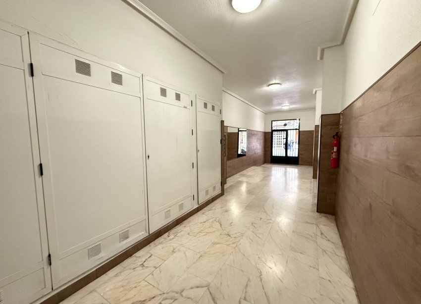 Reventa - Apartamento - Torrevieja - Centro