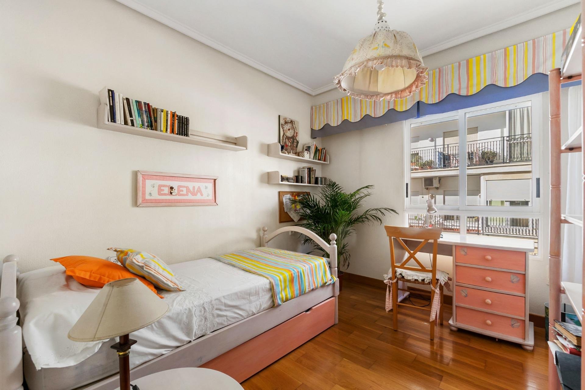 Reventa - Apartamento - Torrevieja - Centro