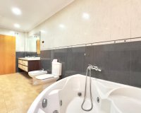 Reventa - Apartamento - Torrevieja - Centro
