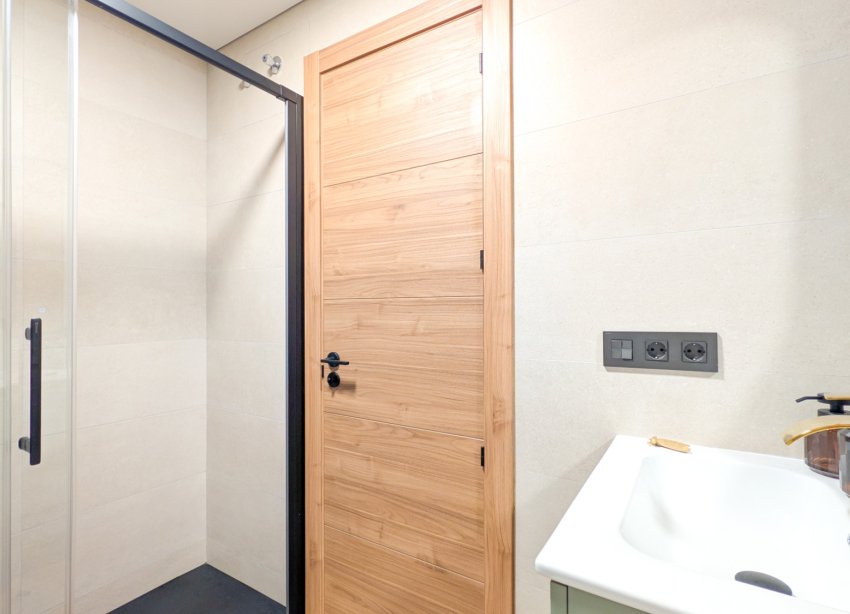 Reventa - Apartamento - Torrevieja - El Acequión - Los Náufragos