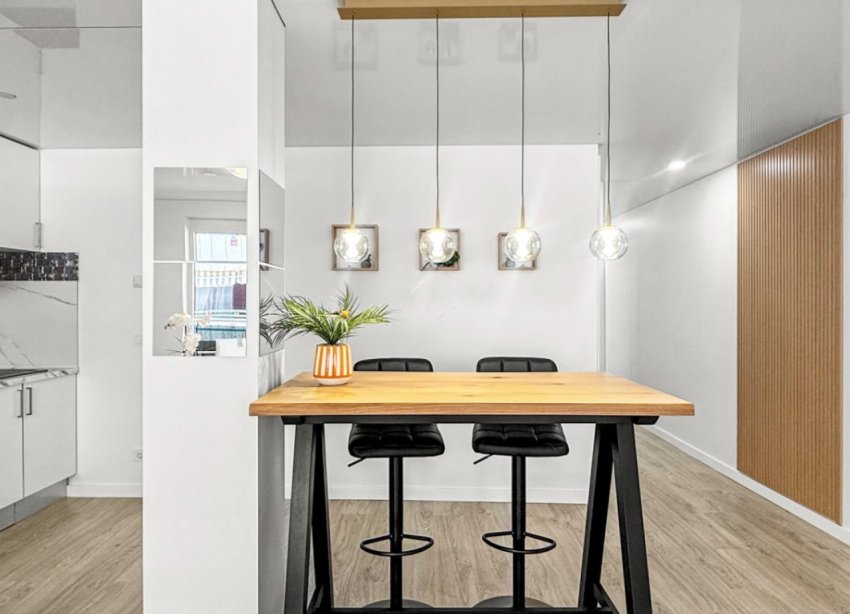 Reventa - Apartamento - Torrevieja - El Acequión - Los Náufragos