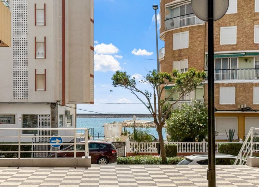 Reventa - Apartamento - Torrevieja - El Acequión - Los Náufragos