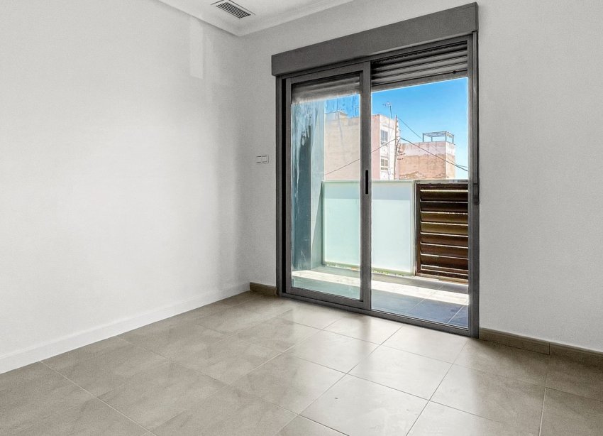 Reventa - Apartamento - Torrevieja - El Acequión - Los Náufragos
