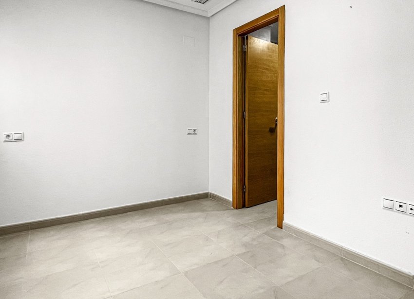 Reventa - Apartamento - Torrevieja - El Acequión - Los Náufragos