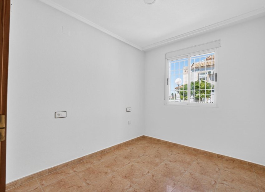 Reventa - Apartamento - Torrevieja - El limonar