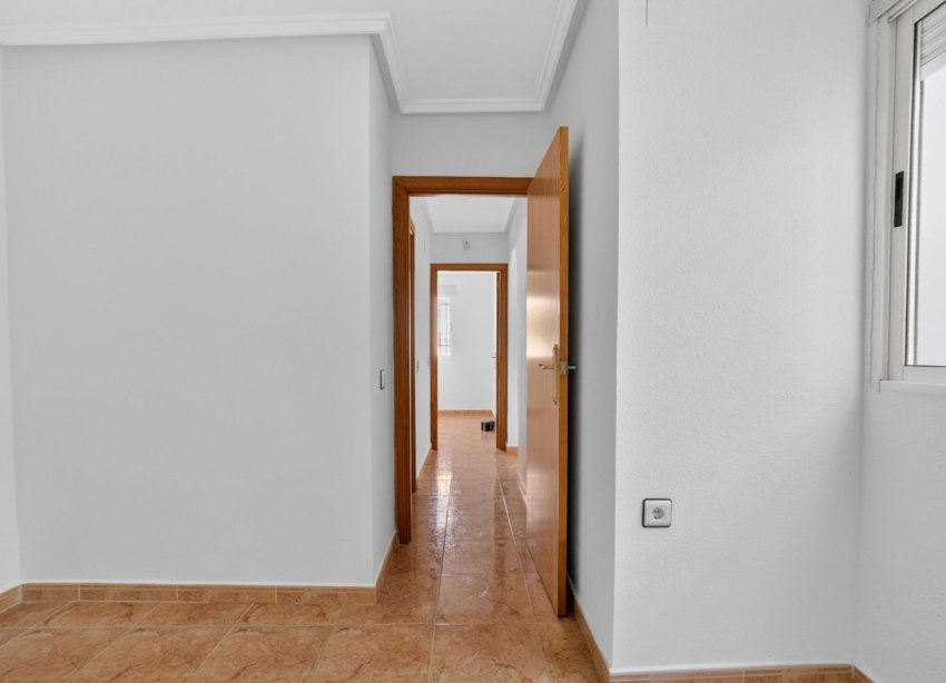 Reventa - Apartamento - Torrevieja - El limonar
