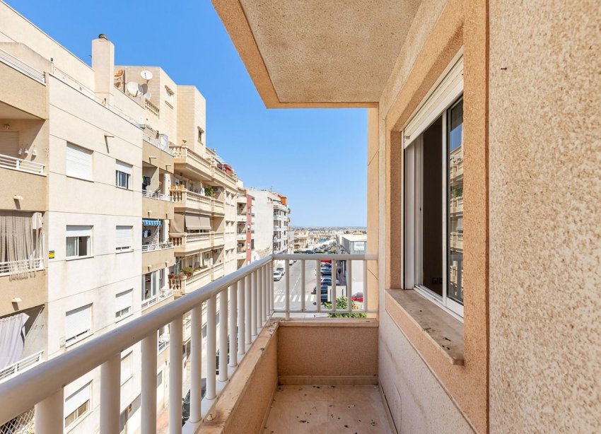 Reventa - Apartamento - Torrevieja - El molino