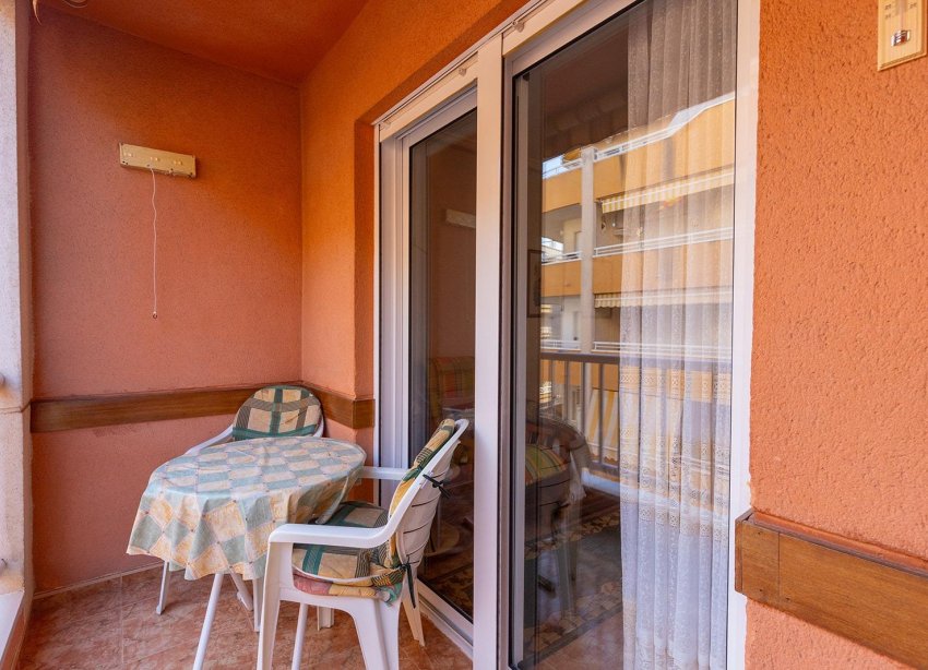 Reventa - Apartamento - Torrevieja - Estacion de autobuses