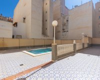 Reventa - Apartamento - Torrevieja - Estacion de autobuses