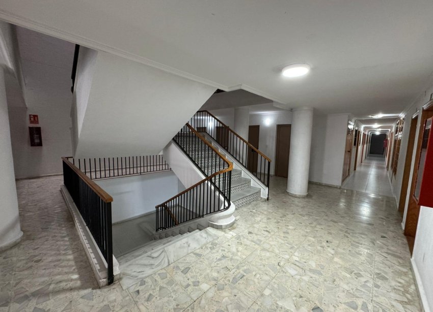 Reventa - Apartamento - Torrevieja - Estacion de autobuses