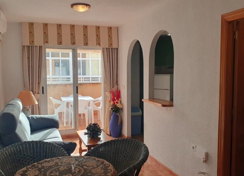 Reventa - Apartamento - Torrevieja - Estacion de autobuses