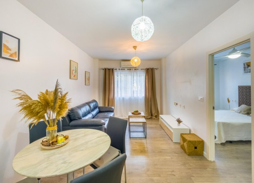 Reventa - Apartamento - Torrevieja - Estacion de autobuses