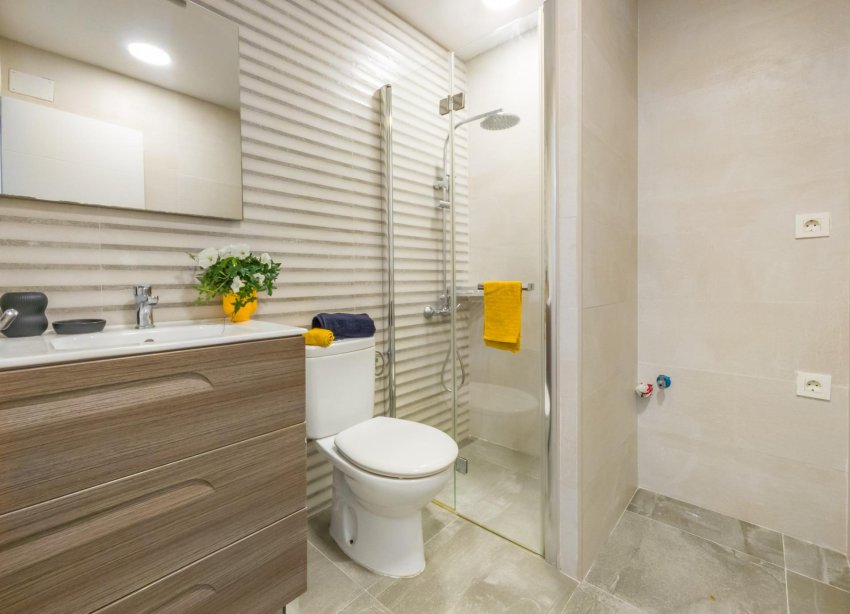 Reventa - Apartamento - Torrevieja - Estacion de autobuses