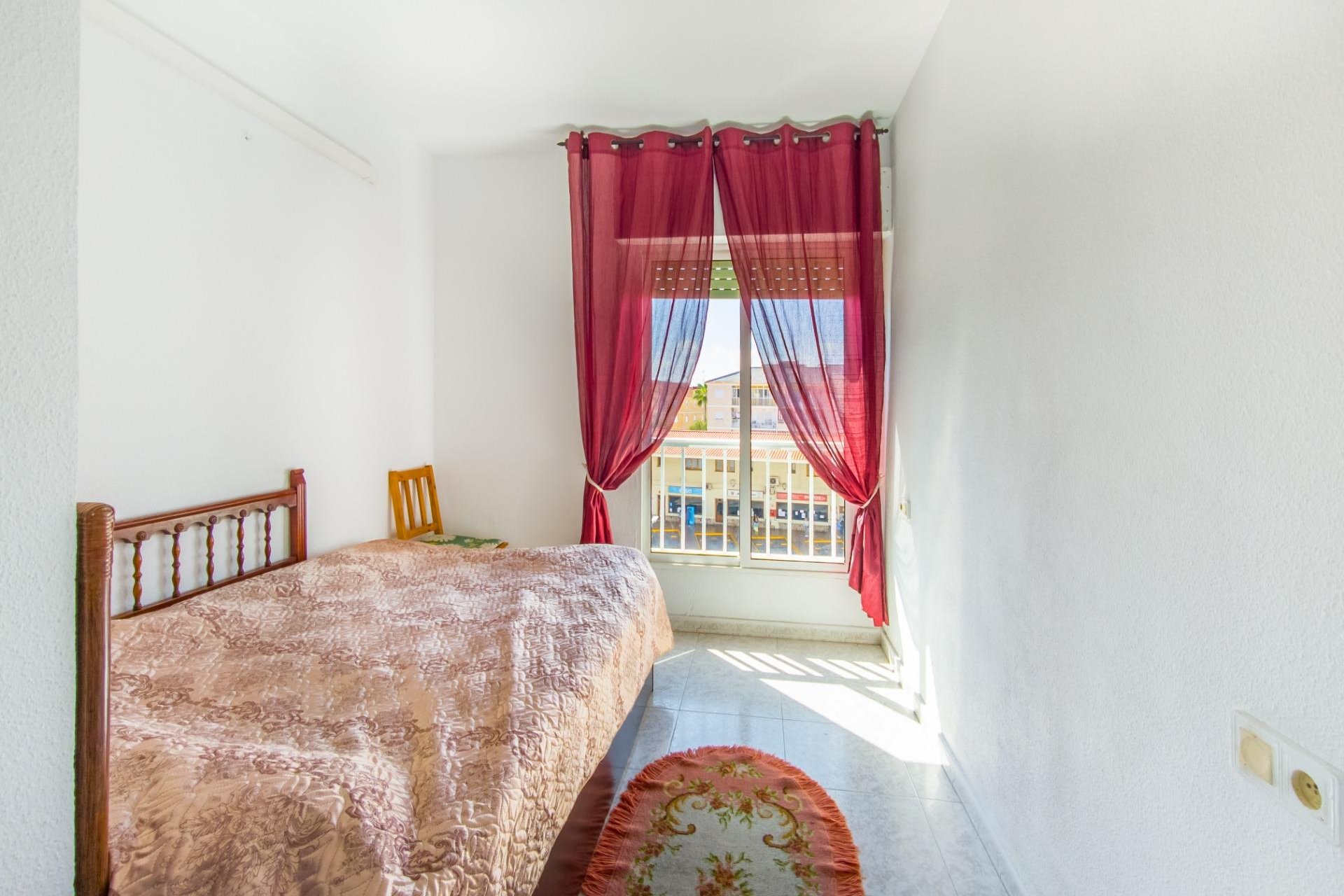 Reventa - Apartamento - Torrevieja - Estacion de autobuses